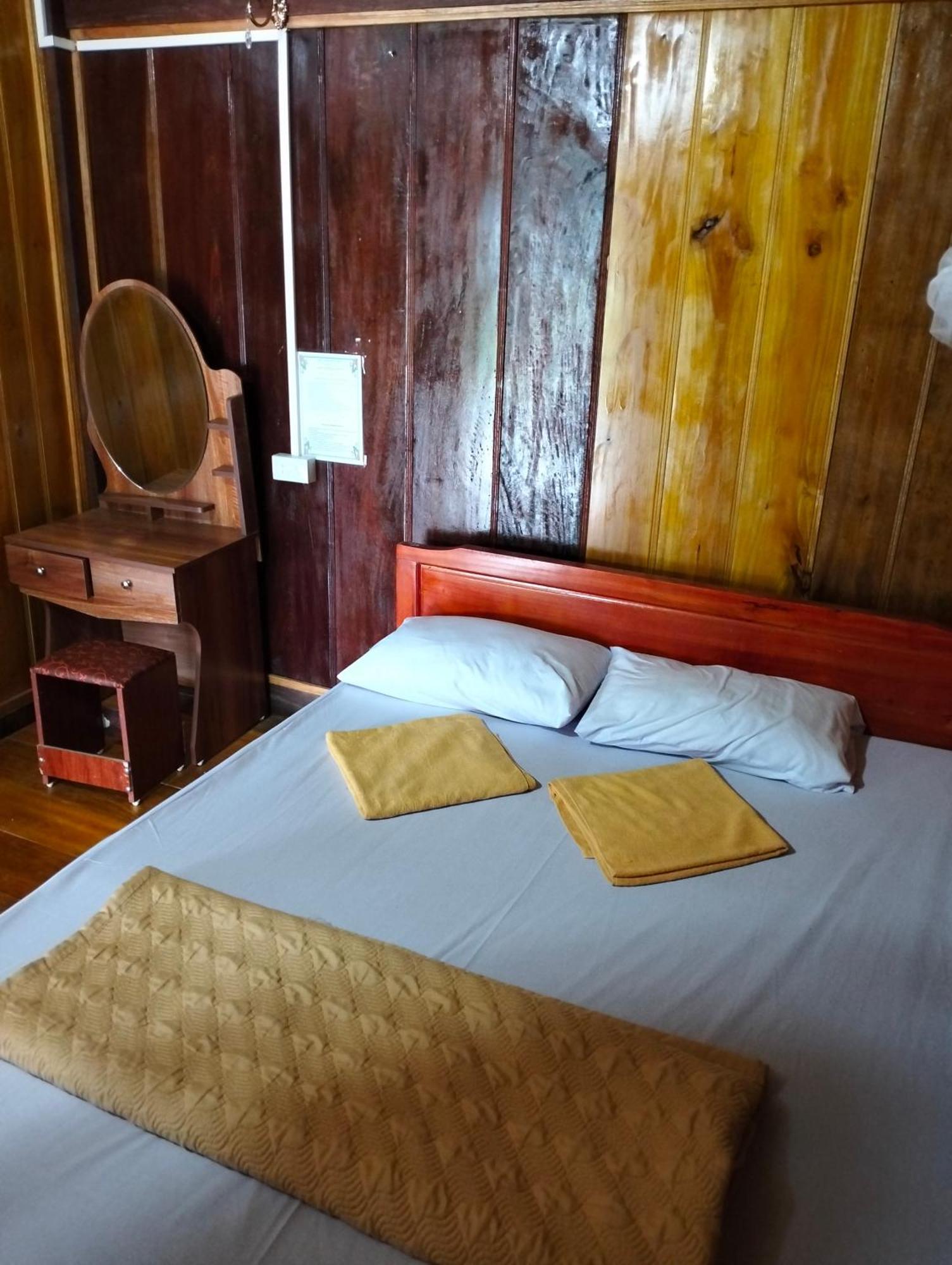Tran Thuc Homestay-Ba Be Chambre photo